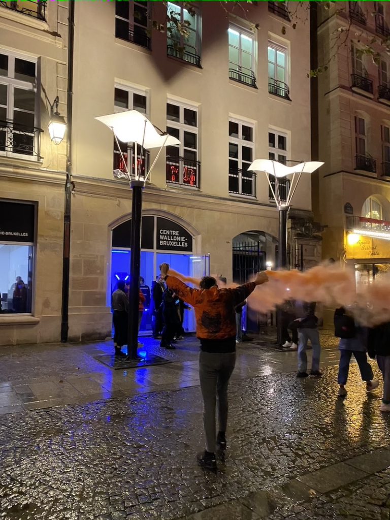 Marcin Dudek, Performance The Group, 02-10-2021, Nuit Blanche 2021, Centre Wallonie-Bruxelles Paris - Photo Valérie Toubas
