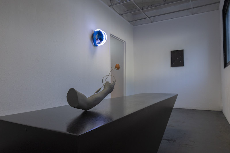 Vue exposition La lune dans un oeil et le soleil dans l’autre de Léo Fourdrinier - Photo Léo Fourdrinier