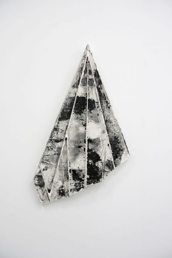 Vue de l'exposition - Wilfried Nail, CHAPITRE III – ZOMBI jusqu'au 15 janvier 2022, Bonus Atelier 8, Ilôt des Îles, Nantes