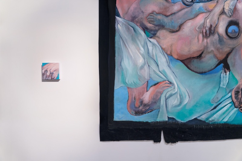 Alice Suret-Canale Vue de l'exposition "Sens Dessus Dessous", juillet 2021, Le PRéàVIE, Le Pré-Saint- Gervais Série "Clichés et Probabilités"