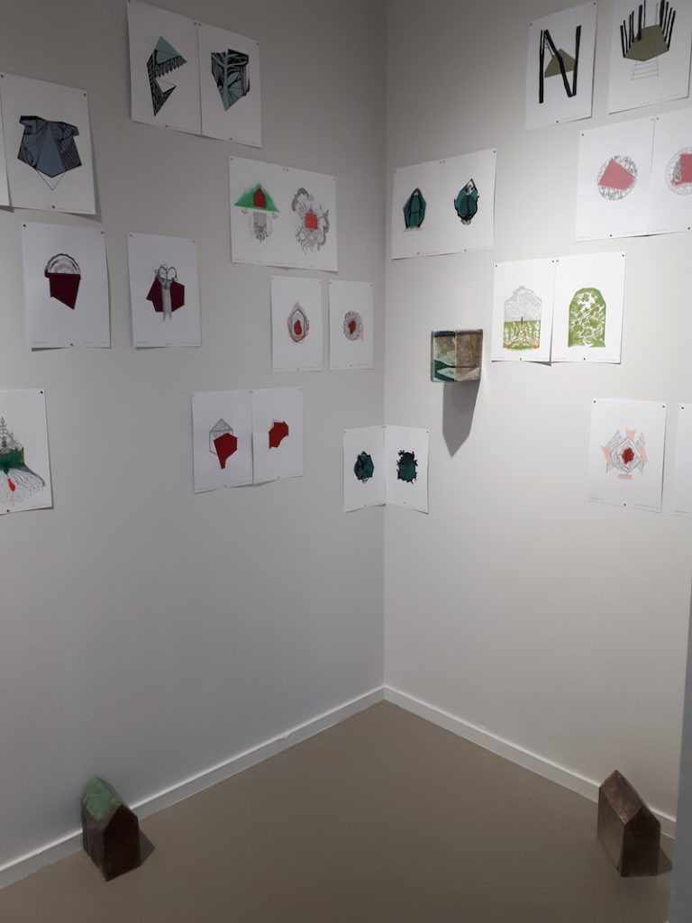 Vue de l'exposition Delphine Dewachter, Qui songe à oublier se souvient La Transversale, Bourges