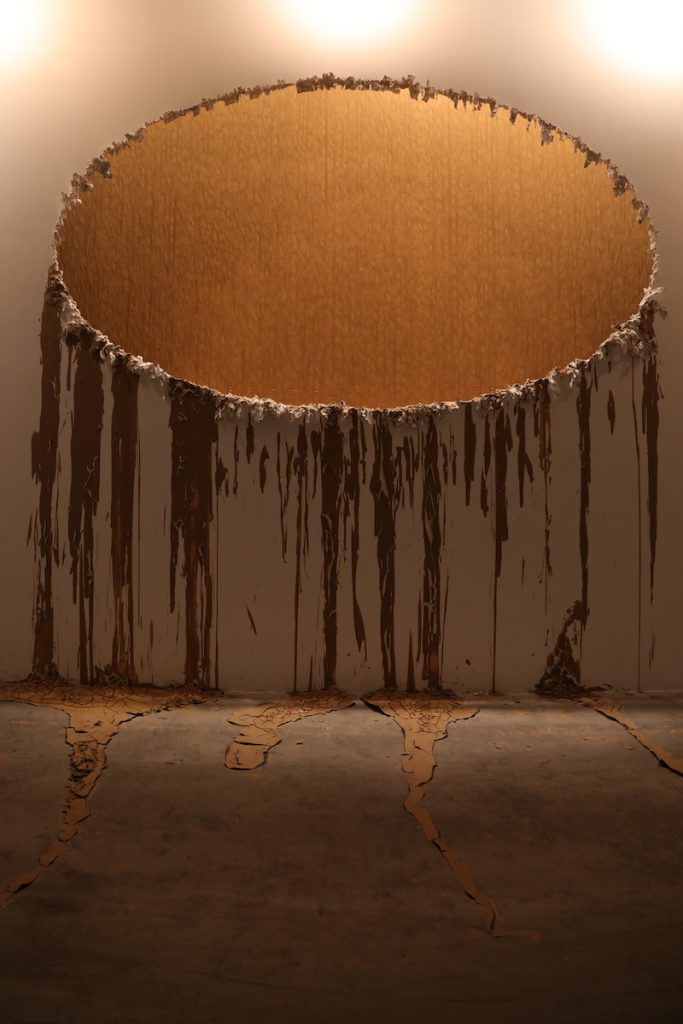 Fabien Léaustic, La Terre est-elle ronde, 2019 © Aurélien Mélan