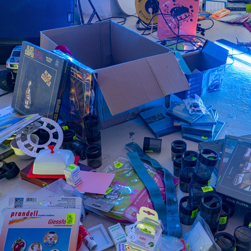 A box is a box is a box