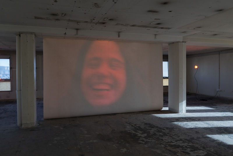 Vue exposition Restes de Traces - Tour Orion, Montreuil
Un projet d'Eladio Aguilera