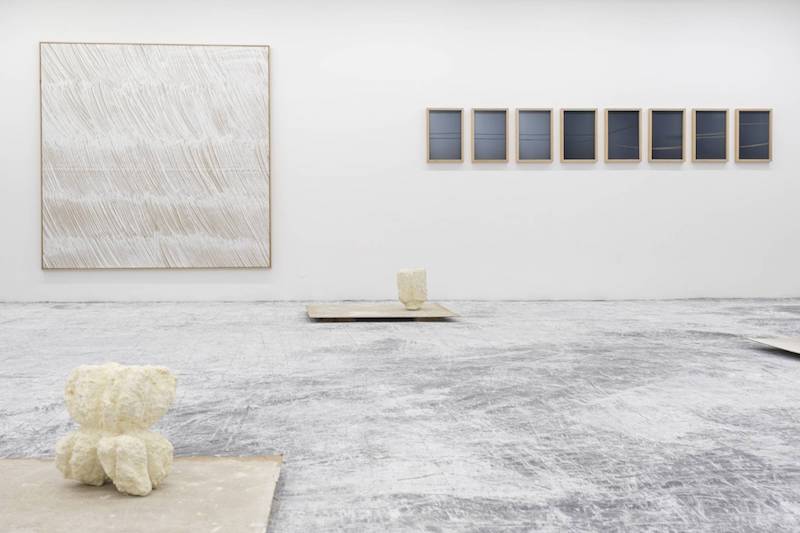 Exposition Alexandre Clanis, Des étoiles tremblent-elles dans la brume nocturne.
Le Mur espace de création, Moret-Loing-et-Orvanne