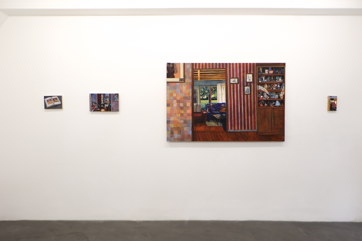 LOUISE JANET : PRESENT TENSE