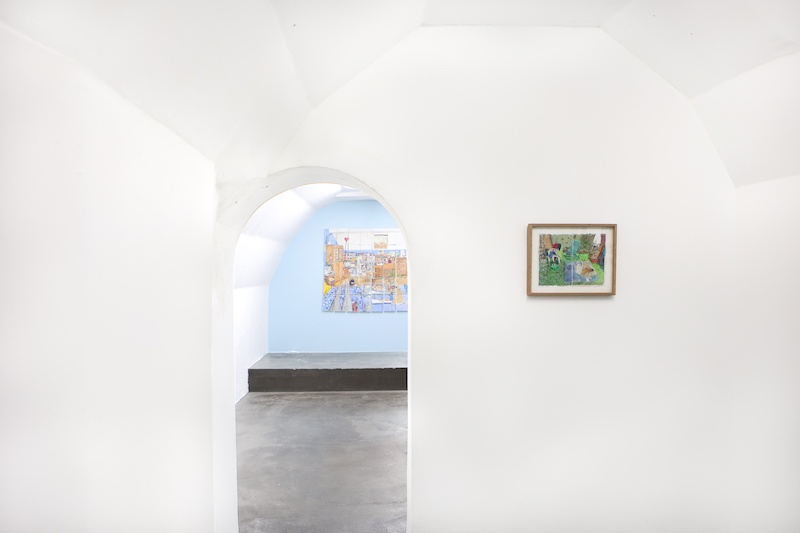 Vue d'exposition, Louise Janet : Present Tense, Galerie Mathilde Le Coz, Paris – Photo Louise Conesa