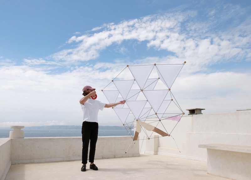 Ronan Lecreurer, over the line VII
a—b
la traverse catherine bastide, marseille (fr) july 2021
curated by théophile calot