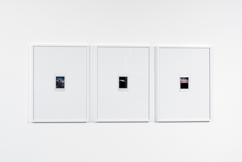 Antoine Duchenet, Instax series, 2020 – 2023, instantanées Fujifilm encadrés. Photographie Mathieu Lion