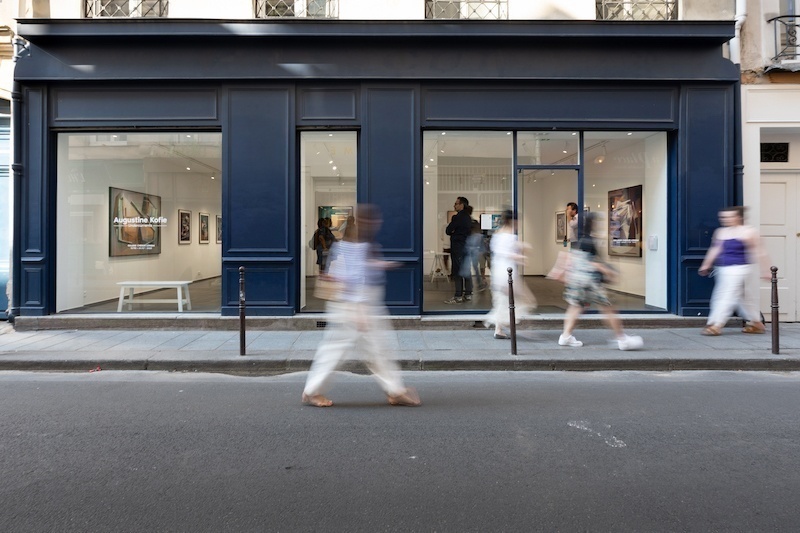 Vue exposition personnelle « Undercurrents », Augustine Kofie - Galerie Chenus Longhi, Paris - Photo © Alain Smilo - Courtesy Chenus Longhi