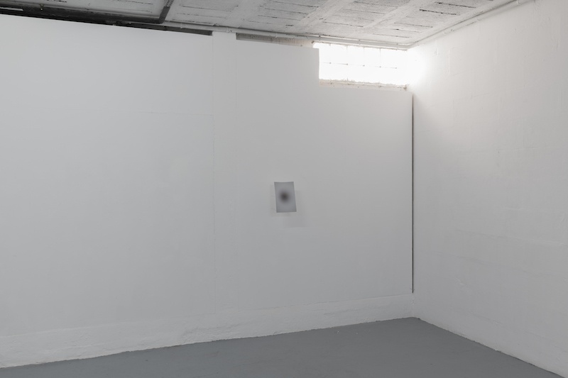 Comme un cil dans l’œil, une exposition des travaux de Lucien Bitaux, Vincent Dulom, Laure Tiberghien
commissariat de Clare Mary Puyfoulhoux, jusqu'au 15 juin 2023, Atelier W, Pantin