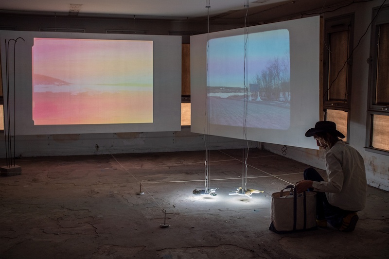 Marie Sommer, Paola Siri Renard @ Non Etoile, 2023, credit photo Petro Maleta - Vue exposition Troglodyte Guided Tour