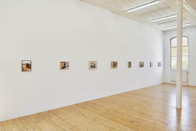 Vue exposition, Elise Corpataux, Life isn’t good it’s excellent, Kunsthalle Friart Fribourg, 2023. Photo : Guillaume Python. Courtesy of the artist and Kunsthalle Friart Fribourg