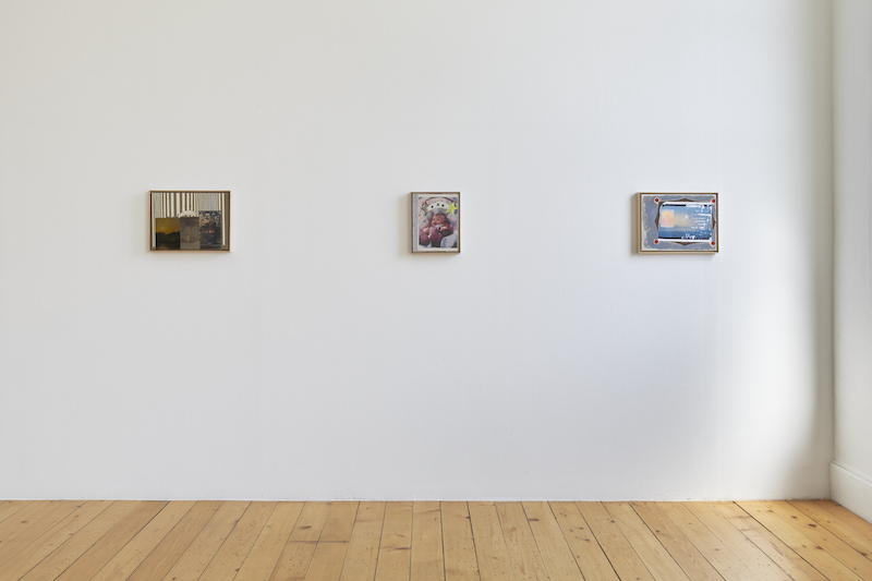 Vue exposition, Elise Corpataux, Life isn’t good it’s excellent, Kunsthalle Friart Fribourg, 2023. Photo : Guillaume Python. Courtesy of the artist and Kunsthalle Friart Fribourg