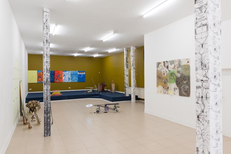 Exhibition view, The Beige Pimpernel, KOMPLOT, Brussels, photography by Lola Pertsowsky